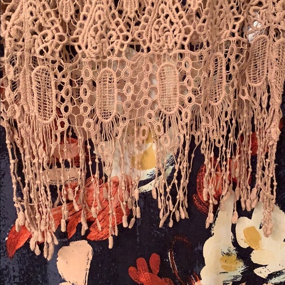 Taupe fringe tank top - Picture 5 of 8